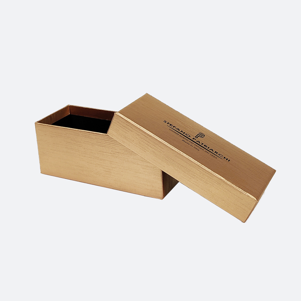 Custom Made Cardboard Gold Stamping Cosmetic Packaging Box