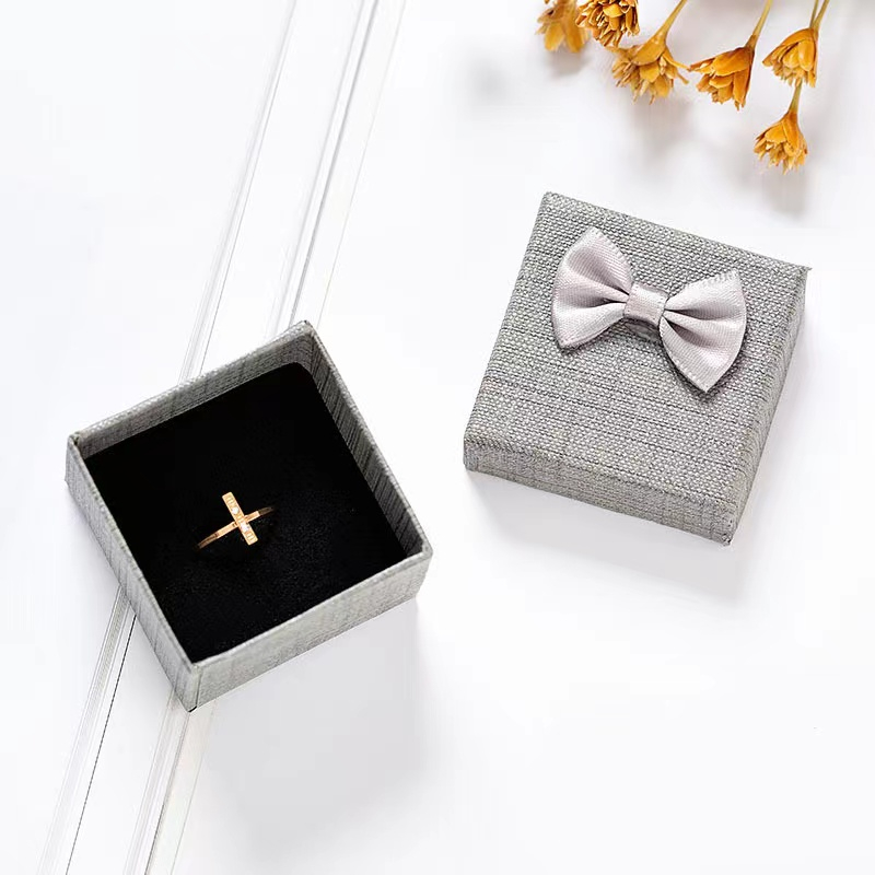 4*4*2.8cm Factory Direct Pearl Cardboard Ring Earrings Necklace Jewelry Box